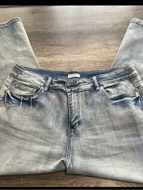 Love Soho Denim Size 22 Light Wash Wide Leg Stretch Jeans Plus Size